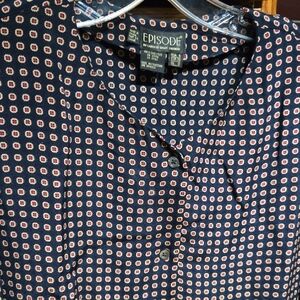 Episode Navy Geometric Button-Up Blouse